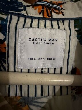 Cactus Man Ricky Singh Men's White & Blue Floral Button-Down Shirt